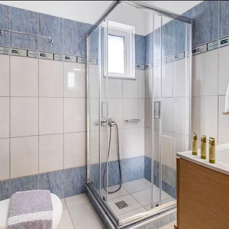 Apartment Gkountis Tsoukaladhes