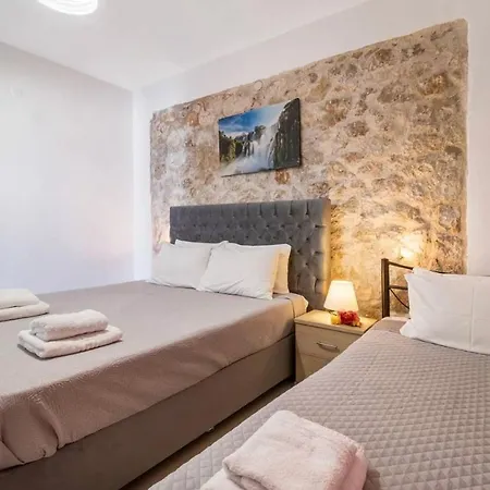 Gkountis Apartment *