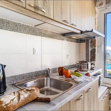 Apartment Gkountis Tsoukaladhes