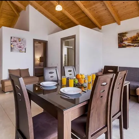 Apartment Gkountis Tsoukaladhes