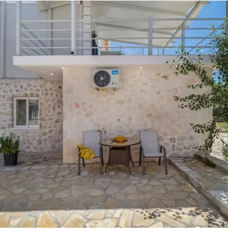 Gkountis Apartment *