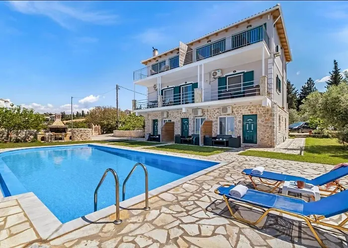 Gkountis Tsoukaladhes