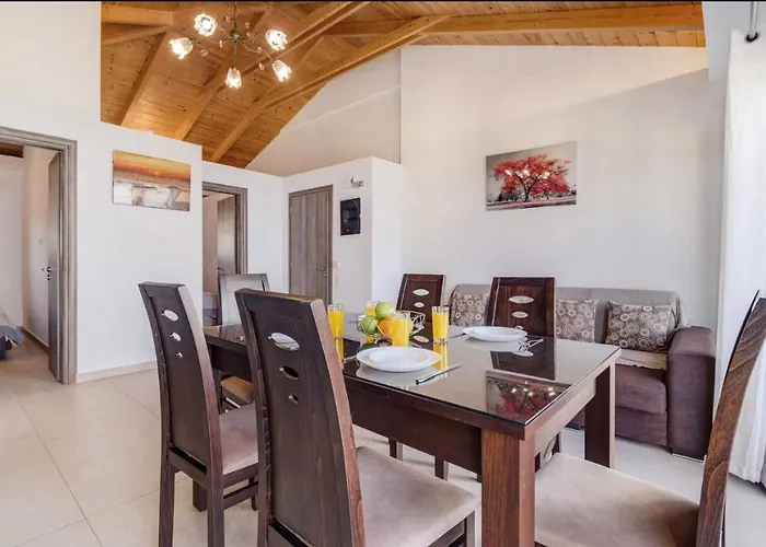 Gkountis Apartment *