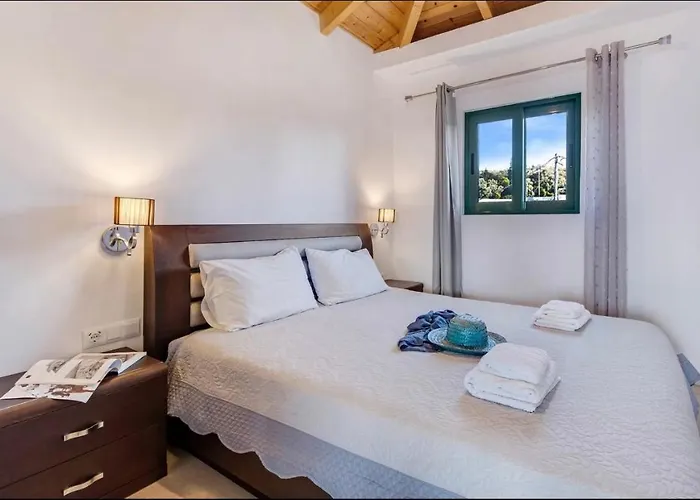 Gkountis * Tsoukaládhes