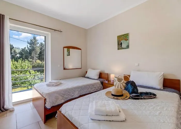 Gkountis Tsoukaladhes