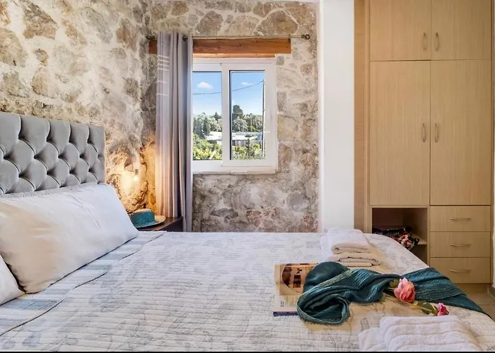 Gkountis * Tsoukaladhes