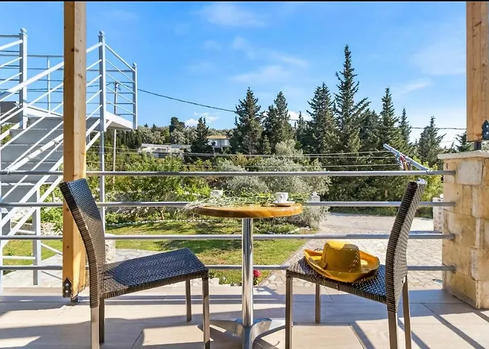 Gkountis Apartment Tsoukaladhes