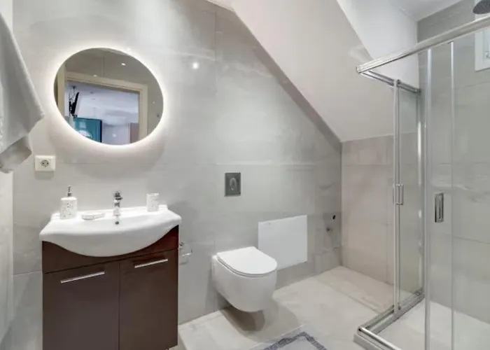 Gkountis Tsoukaladhes