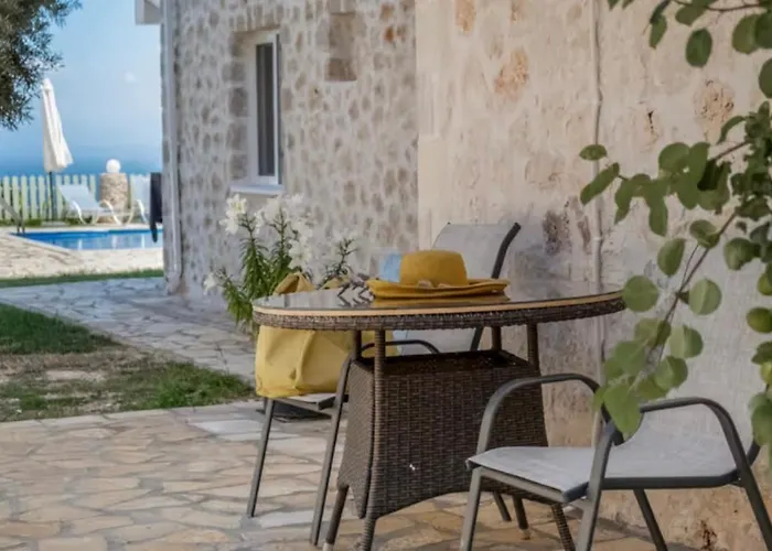 Gkountis Apartment Tsoukaladhes